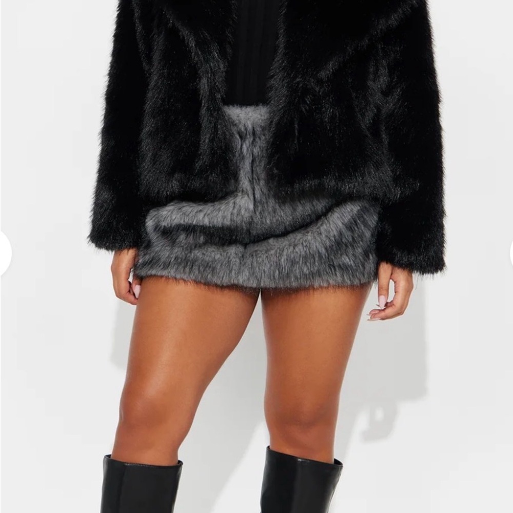 Faux Fur Gray Skirt
